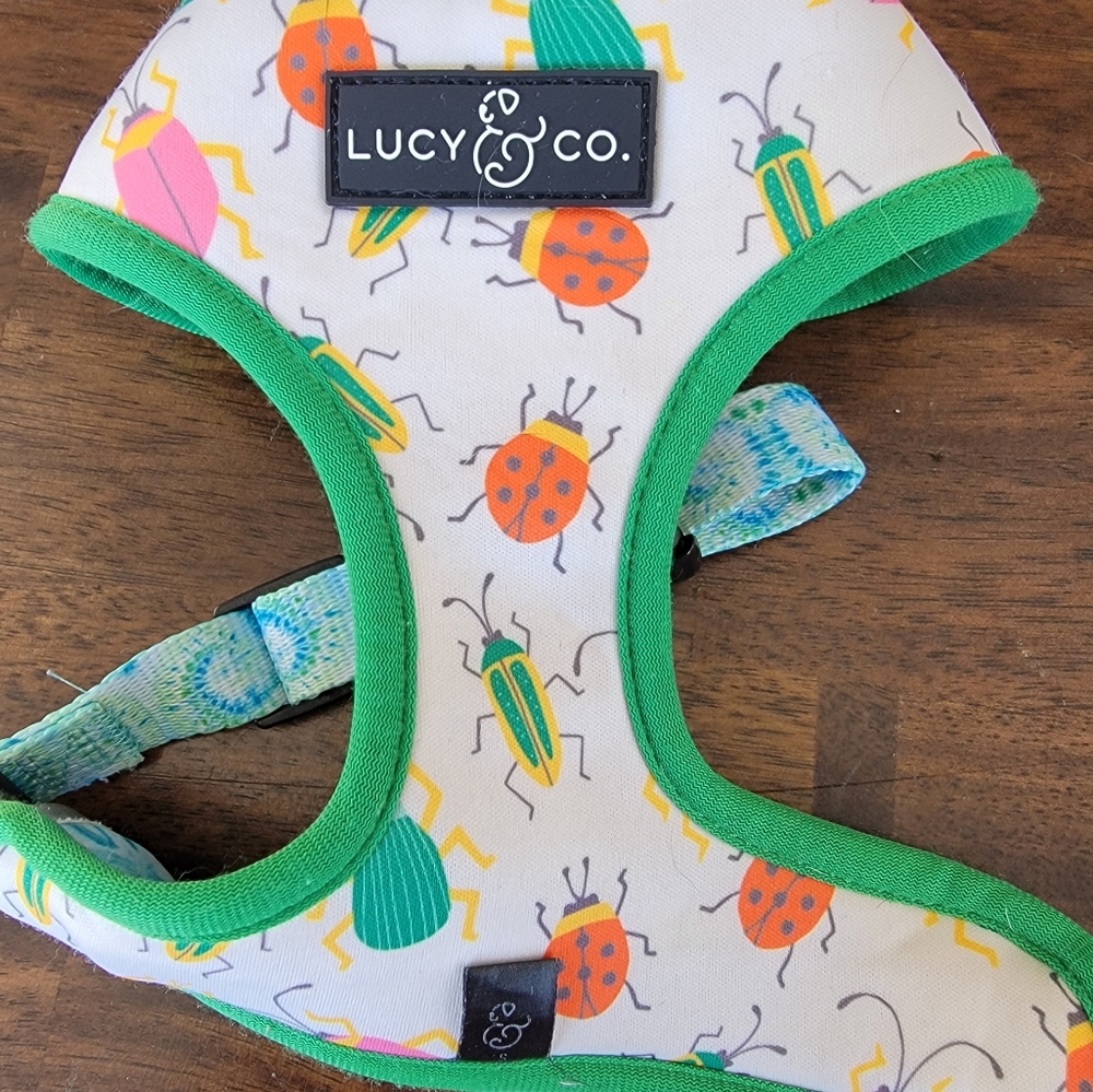 Lucy & co reversible dog harness